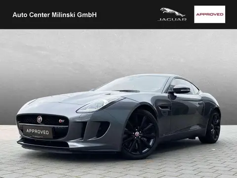 Used JAGUAR F-TYPE Petrol 2017 Ad Germany