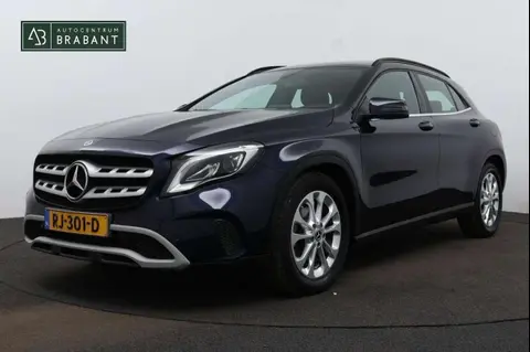 Used MERCEDES-BENZ CLASSE GLA Petrol 2017 Ad 