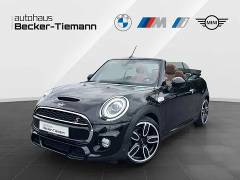 Used MINI COOPER Petrol 2018 Ad 