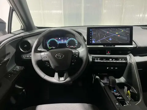 Used TOYOTA C-HR Hybrid 2024 Ad 