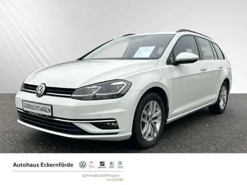 Used VOLKSWAGEN GOLF Petrol 2017 Ad 