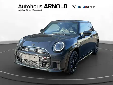 Used MINI COOPER Petrol 2024 Ad 