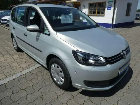 Used VOLKSWAGEN TOURAN Petrol 2015 Ad 