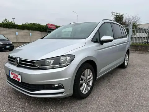 Used VOLKSWAGEN TOURAN Diesel 2018 Ad 