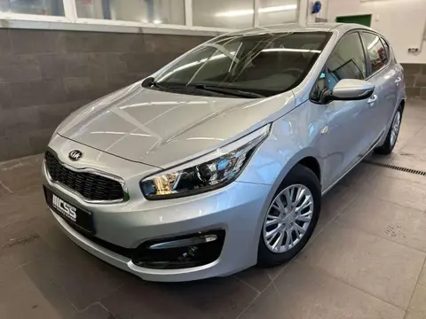 Used KIA CEED Petrol 2017 Ad 