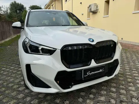 Annonce BMW IX1 Électrique 2023 d'occasion 