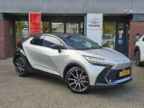 Used TOYOTA C-HR Hybrid 2024 Ad 