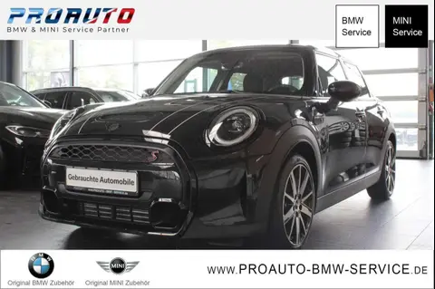 Used MINI COOPER Petrol 2024 Ad 