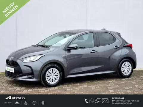 Used TOYOTA YARIS Hybrid 2021 Ad 