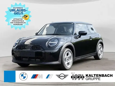 Used MINI COOPER Petrol 2024 Ad 