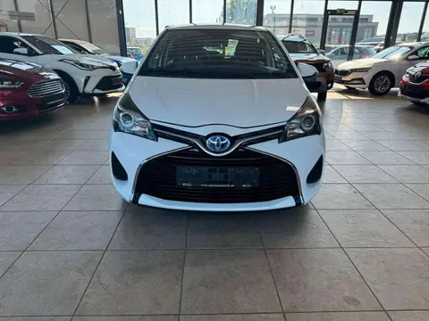 Used TOYOTA YARIS Hybrid 2016 Ad Germany