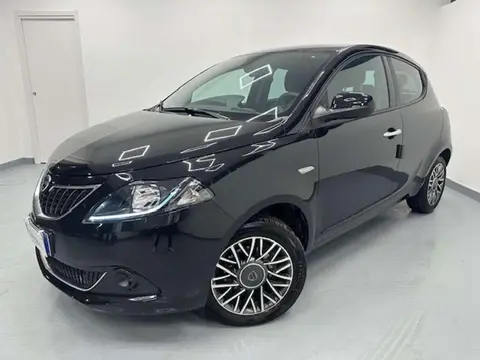 Used LANCIA YPSILON Hybrid 2023 Ad 