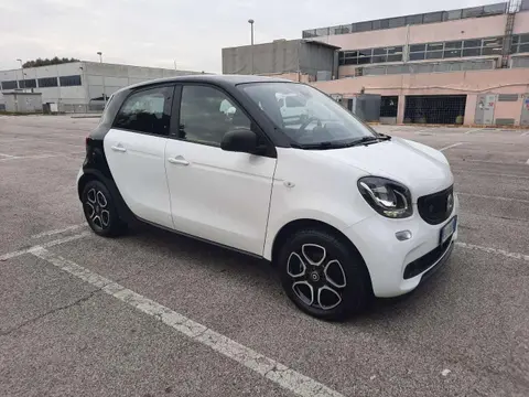 Used SMART FORFOUR Electric 2018 Ad 