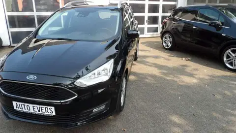 Used FORD GRAND C-MAX Petrol 2019 Ad 