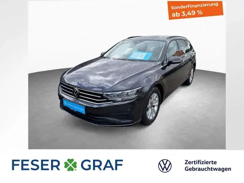 Used VOLKSWAGEN PASSAT Petrol 2020 Ad 