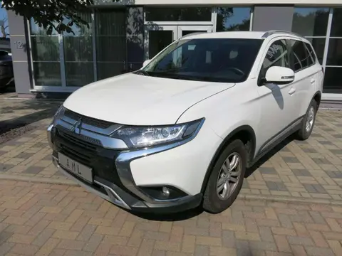 Annonce MITSUBISHI OUTLANDER Essence 2019 d'occasion Allemagne