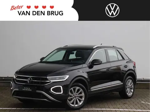 Used VOLKSWAGEN T-ROC Petrol 2023 Ad 