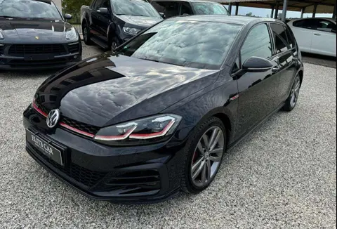 Used VOLKSWAGEN GOLF Petrol 2018 Ad 