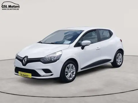 Used RENAULT CLIO Diesel 2017 Ad Belgium