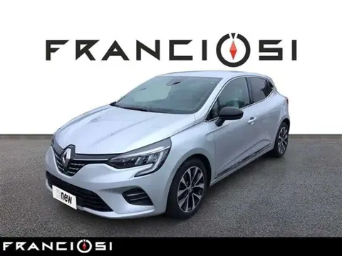 Annonce RENAULT CLIO Essence 2023 d'occasion 