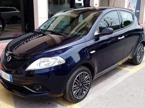 Used LANCIA YPSILON Hybrid 2021 Ad 