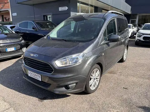 Annonce FORD TOURNEO Essence 2018 d'occasion 