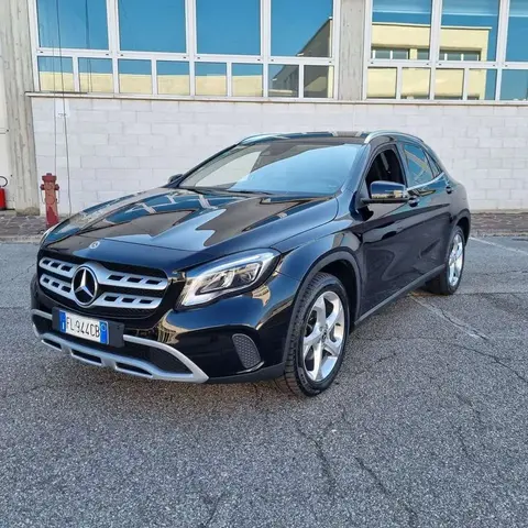 Annonce MERCEDES-BENZ CLASSE GLA Diesel 2017 d'occasion 