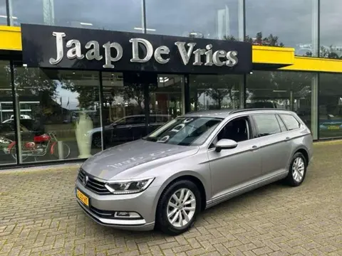 Annonce VOLKSWAGEN PASSAT Essence 2019 d'occasion 