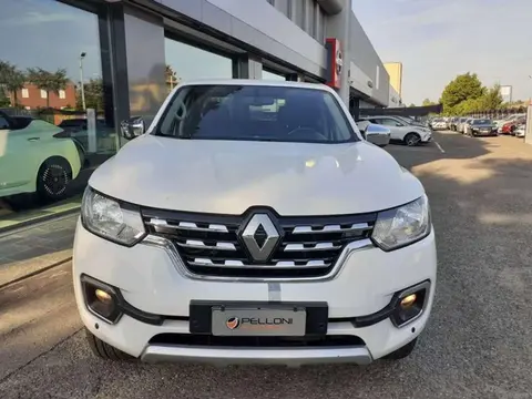 Used RENAULT ALASKAN Diesel 2018 Ad 