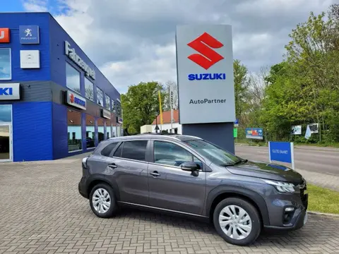 Used SUZUKI S-CROSS  2024 Ad 