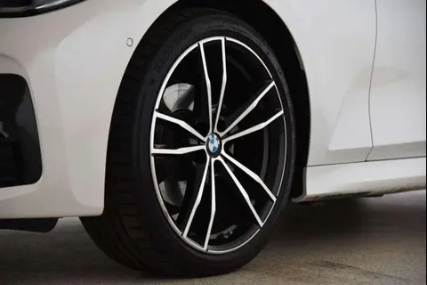 Used BMW SERIE 3 Hybrid 2022 Ad 