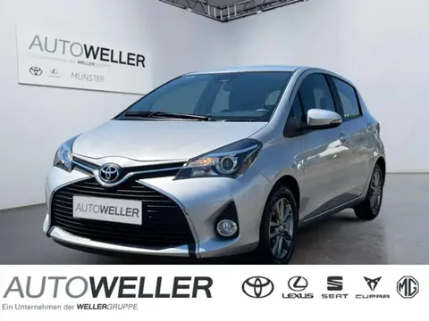 Annonce TOYOTA YARIS Essence 2017 d'occasion Allemagne