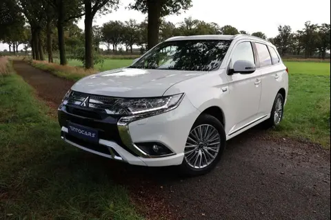 Used MITSUBISHI OUTLANDER Hybrid 2019 Ad 