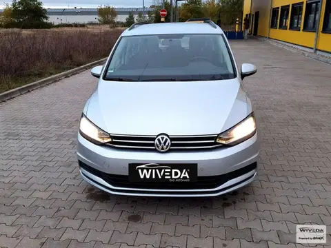 Used VOLKSWAGEN TOURAN Petrol 2019 Ad 