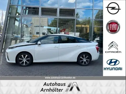 Used TOYOTA MIRAI  2018 Ad 