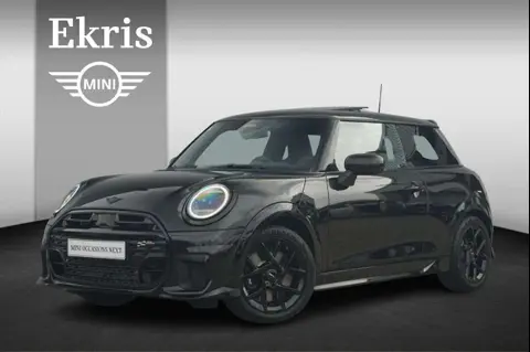 Used MINI COOPER Petrol 2024 Ad 