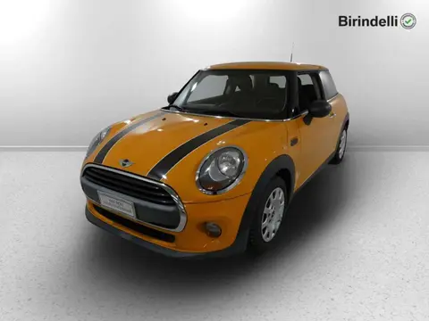 Used MINI ONE Petrol 2015 Ad 