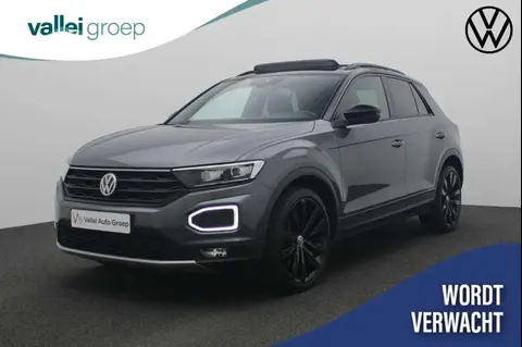 Used VOLKSWAGEN T-ROC Petrol 2020 Ad 