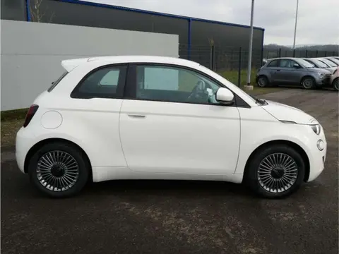 Used FIAT 500 Electric 2022 Ad 