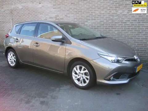 Used TOYOTA AURIS Hybrid 2019 Ad 