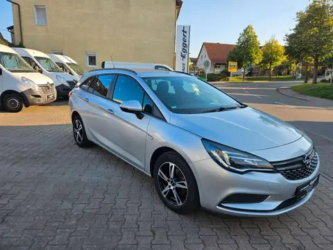 Used OPEL ASTRA Petrol 2018 Ad Germany