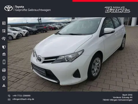 Used TOYOTA AURIS Petrol 2014 Ad 