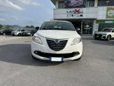 Annonce LANCIA YPSILON Essence 2015 d'occasion 