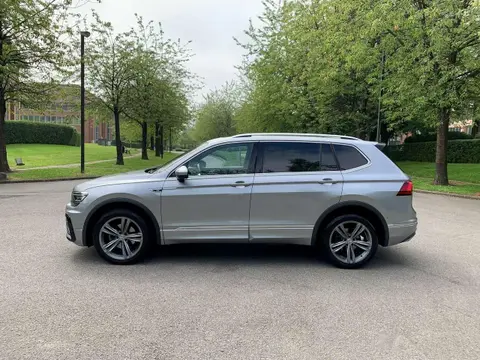 Used VOLKSWAGEN TIGUAN Diesel 2021 Ad Belgium