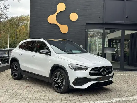 Used MERCEDES-BENZ CLASSE GLA Hybrid 2023 Ad 