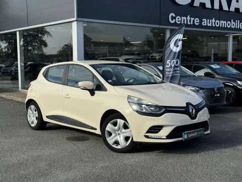 Used RENAULT CLIO Petrol 2016 Ad 