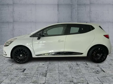 Annonce RENAULT CLIO Essence 2017 d'occasion 