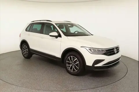 Used VOLKSWAGEN TIGUAN Hybrid 2022 Ad 