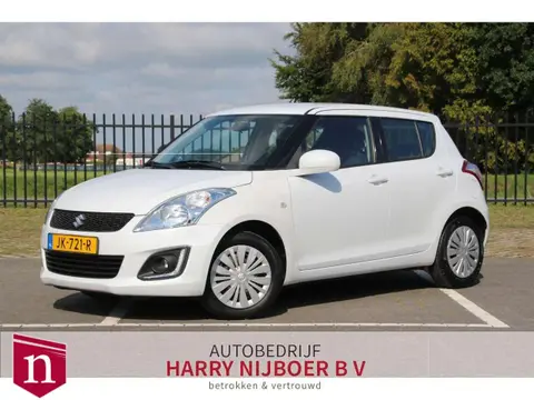 Used SUZUKI SWIFT Petrol 2015 Ad 