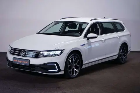 Used VOLKSWAGEN PASSAT Hybrid 2021 Ad 